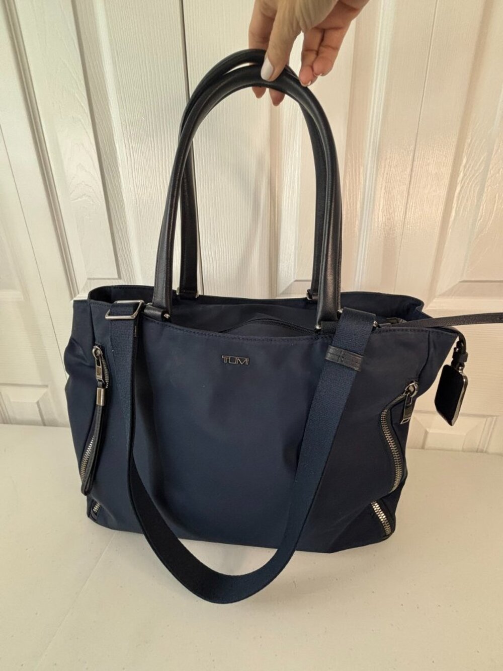Tumi Voyager Valetta Tote Bag Navy